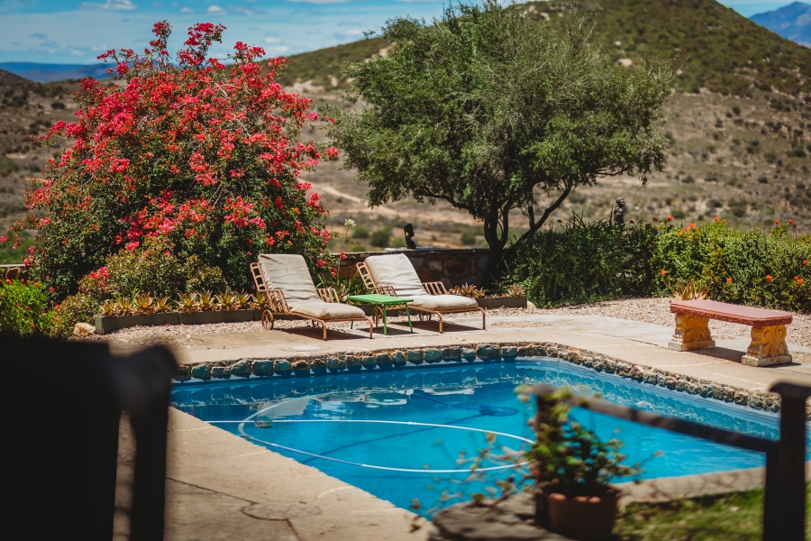 5 Bedroom Property for Sale in De Rust Western Cape